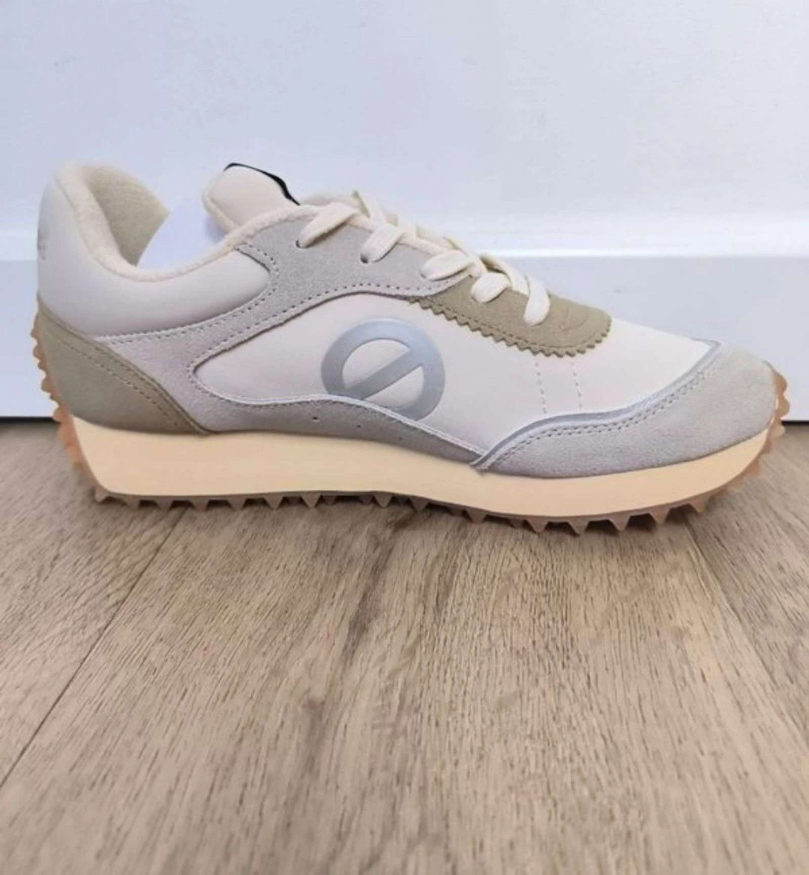 Women's No Name brand Punky jogger sneaker size 39 beige sand gray silver comfort and lightweight – photo 3